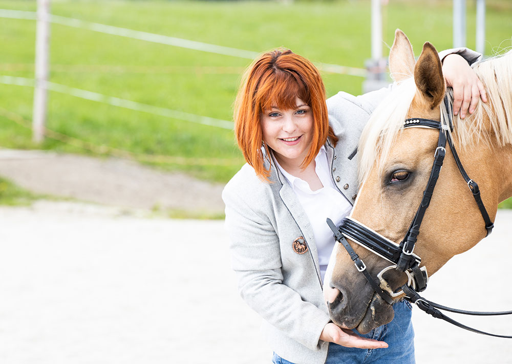 Anja Auer - Akupunktmassage am Pferd und Hund in Freistadt und Umgebung